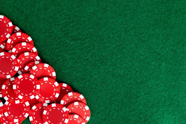 Live roulette table with multilingual dealer